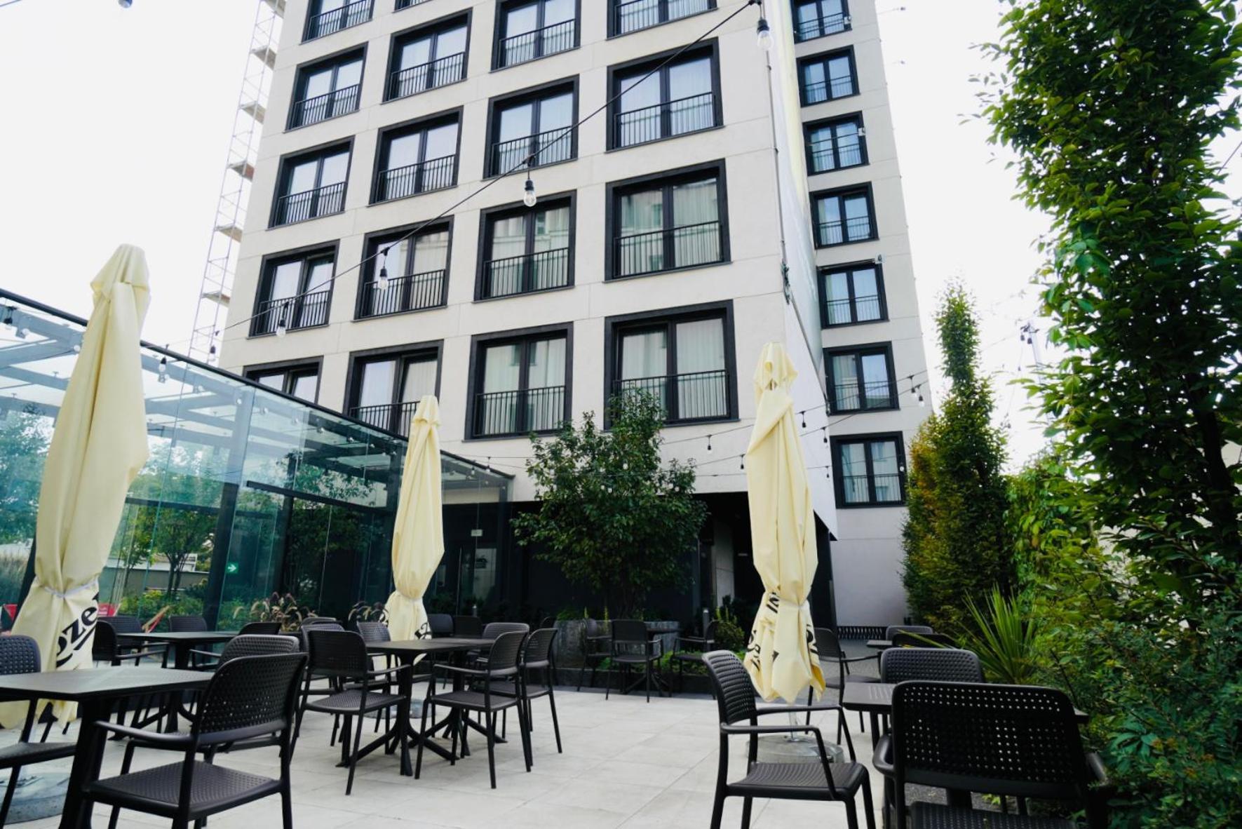 ורשה Bk Aparthotel Praga - National Stadium - Comfortable Apartment For 4 People מראה חיצוני תמונה