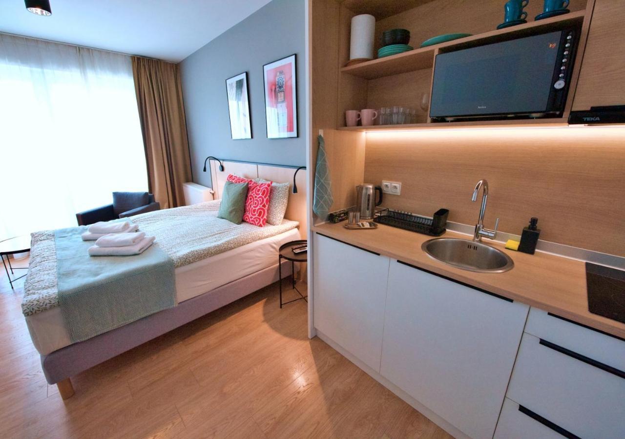 ורשה Bk Aparthotel Praga - National Stadium - Comfortable Apartment For 4 People מראה חיצוני תמונה