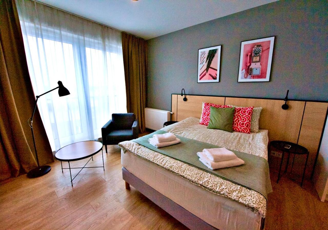 ורשה Bk Aparthotel Praga - National Stadium - Comfortable Apartment For 4 People מראה חיצוני תמונה