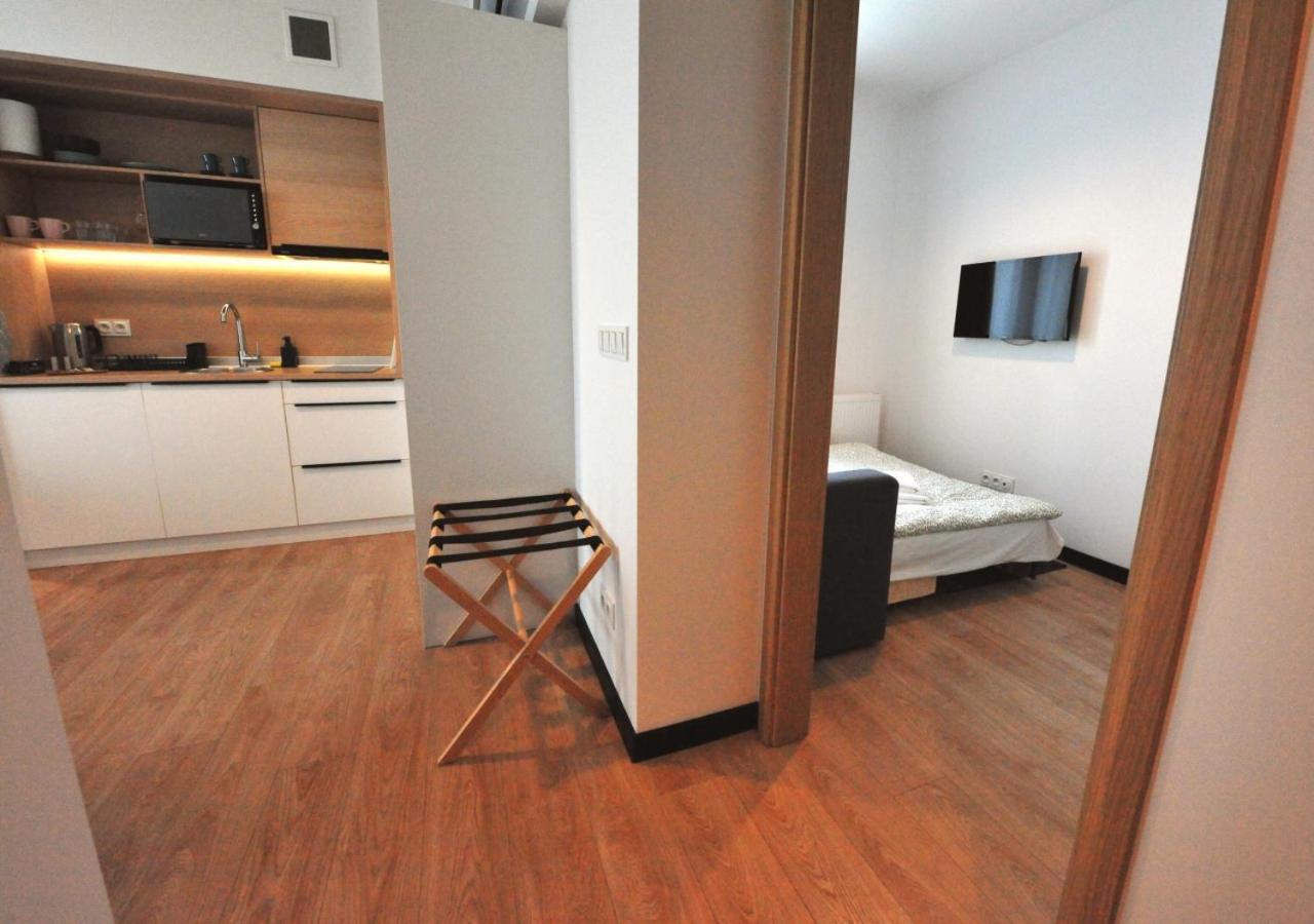 ורשה Bk Aparthotel Praga - National Stadium - Comfortable Apartment For 4 People מראה חיצוני תמונה